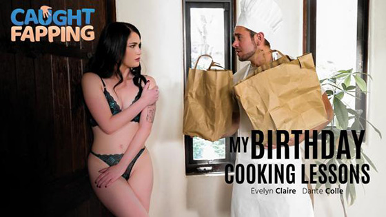 [CaughtFapping] Evelyn Claire (My Birthday Cooking Lessons / 02.02.2022)