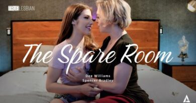 [TrueLesbian] Dee Williams, Spencer Bradley (The Spare Room / 03.13.2023)