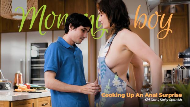 [MommysBoy] Siri Dahl (Cooking Up An Anal Surprise / 04.19.2023)