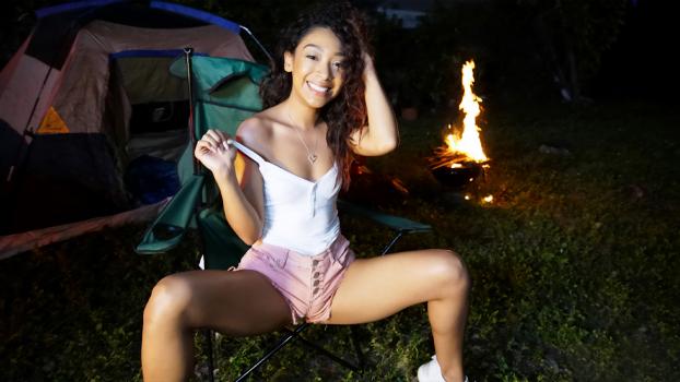 [TeamSkeetXBang] Sarah Lace (Camping Trip Sex / 04.01.2023)